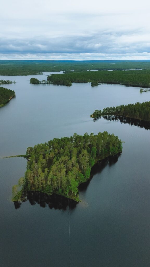 Camp Norwide 66°Nord ile Lac d'Hossa en Finlande